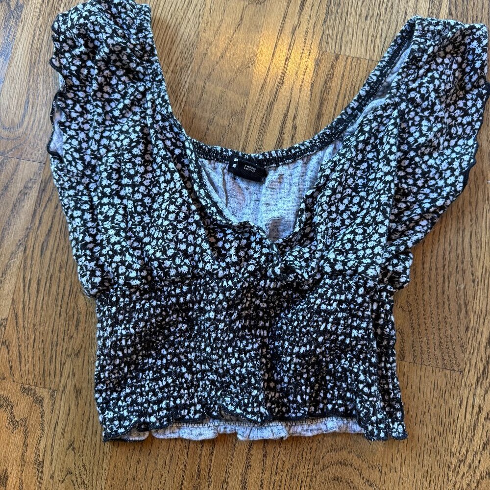 Billabong ruched floral crop top, size S